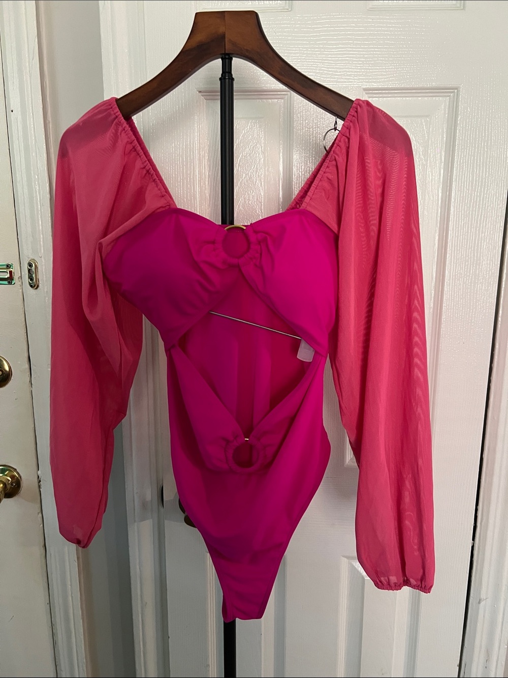 🩱 SHEIN Women's Fuchsia Cutout One-Piece Swimsuit with Sheer Pink Sleeves